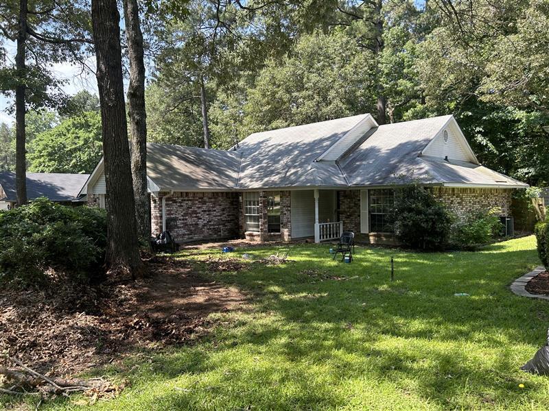 Primary Photo - 8849 Cromwell Dr