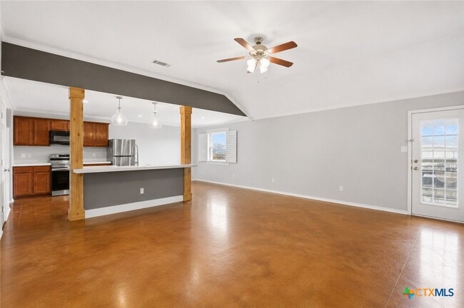 Building Photo - 907 Old Glory Ct