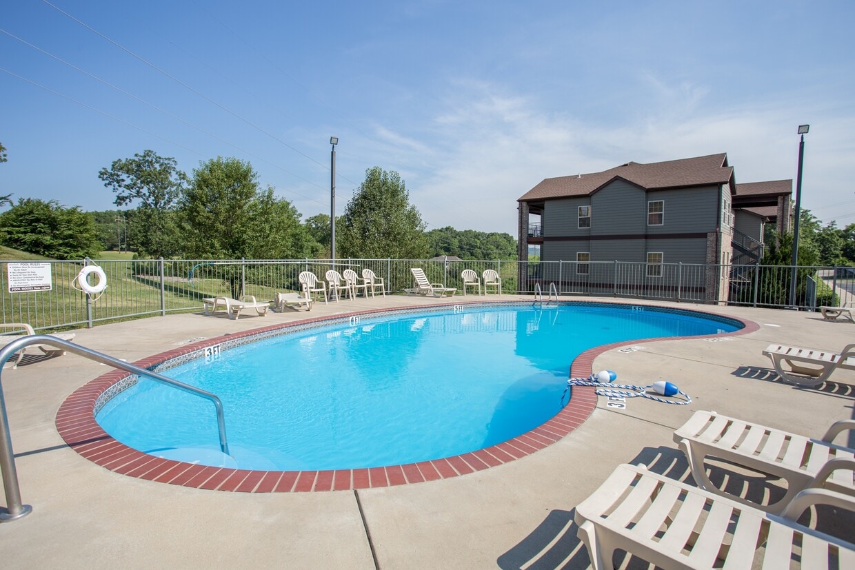 11 Par Ln, Branson West, MO 65737 Townhome Rentals in Branson West MO