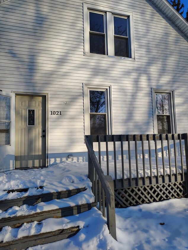 Foto principal - 1021 Liberty St