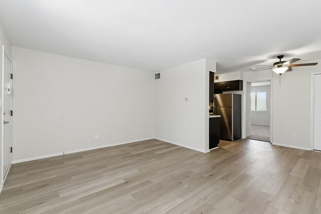 Brook - Living Room - Boulder Creek Apartments