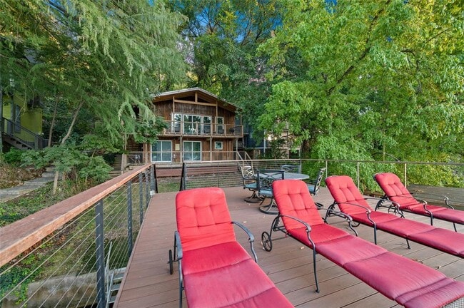 Building Photo - 1708 Ski Slope Dr