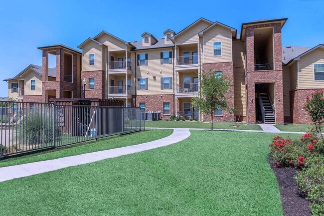 Building Photo - 7010 Ironton Ave