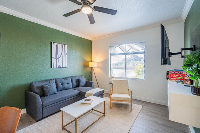 Foto del edificio - 2155 S 55th St