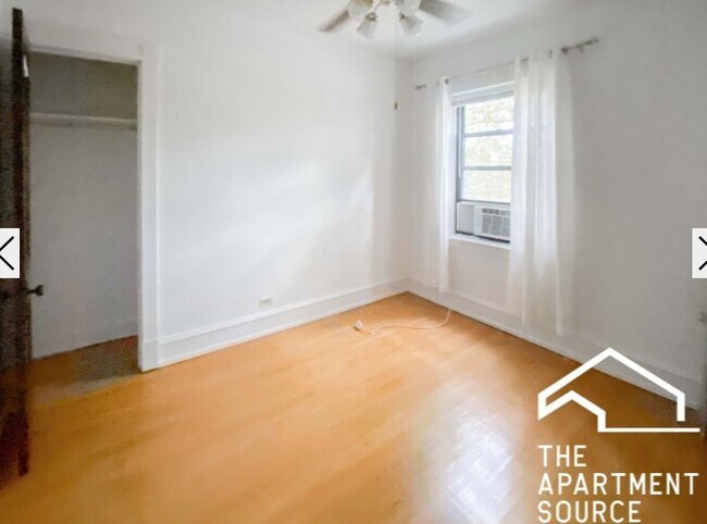 Foto del edificio - 1456 W Cornelia Ave