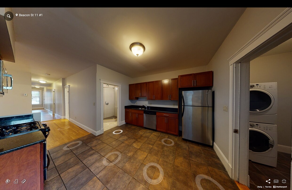 Foto principal - 9 Beacon St