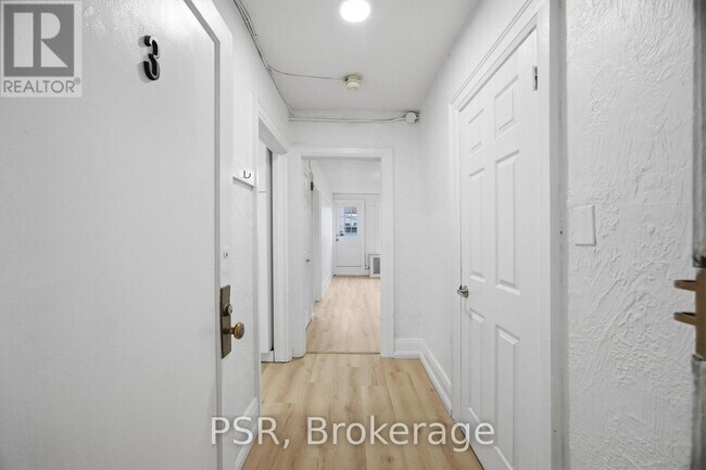 Photo du bâtiment - 197 Roncesvalles Ave