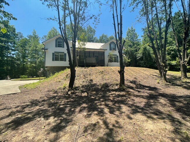 Building Photo - 780 Dallas Hwy