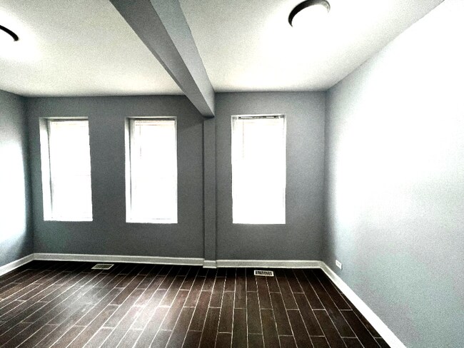 Foto del edificio - 10410 S Maryland Ave