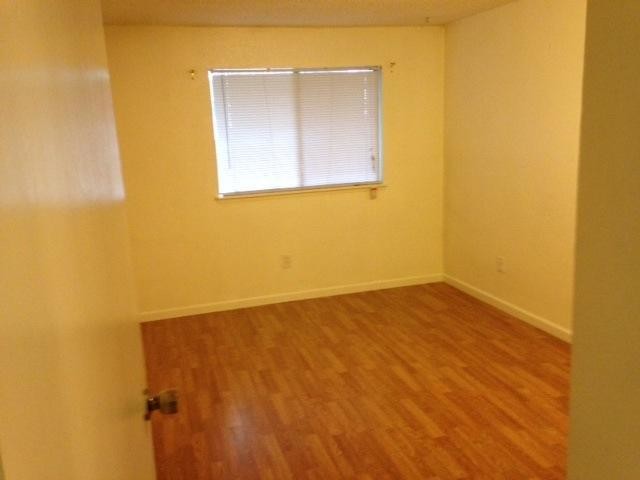 Foto del edificio - 8911 Holly Drive Unit 103