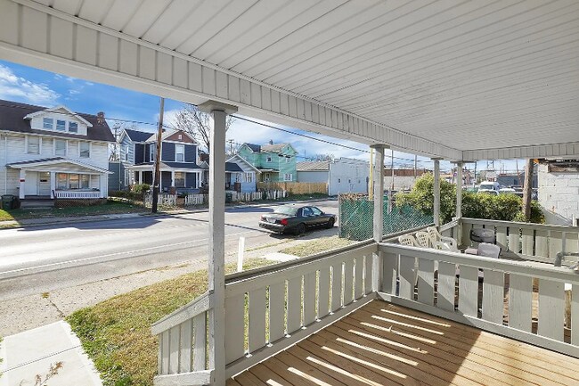 Foto del edificio - 1336-1338-1338 Sullivant Ave