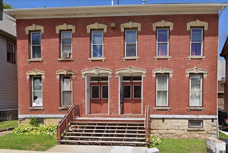 Primary Photo - 419 Loras Blvd