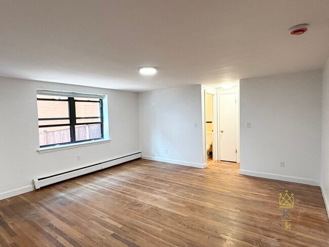 Foto del edificio - 48 A Harvard Ave