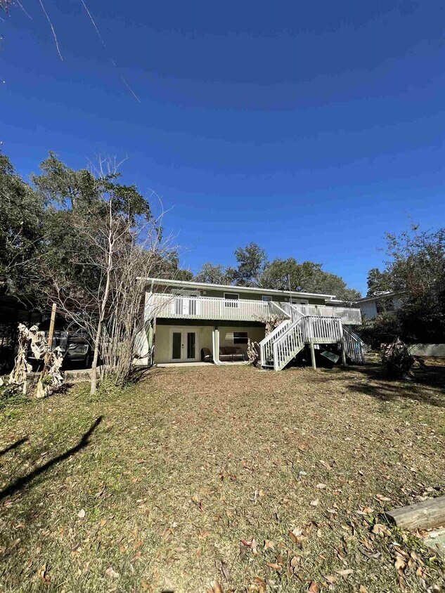 Primary Photo - 6575 Park Ave