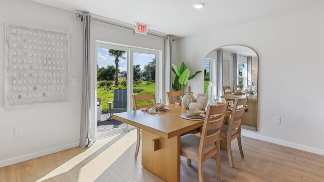 Foto del edificio - 540 Ilaria Ct