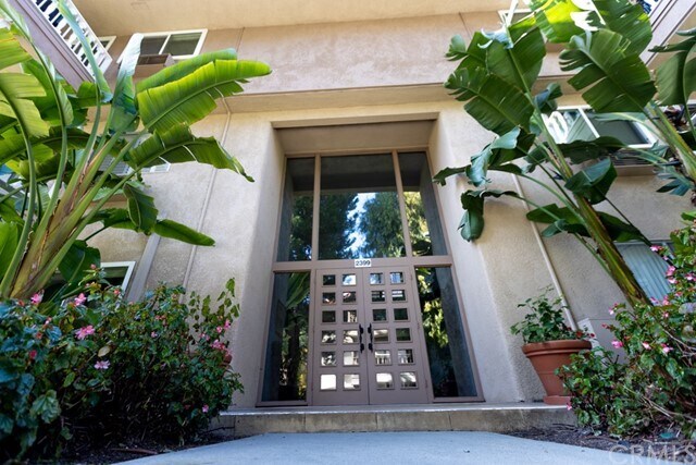 Primary Photo - 2399 Via Mariposa W