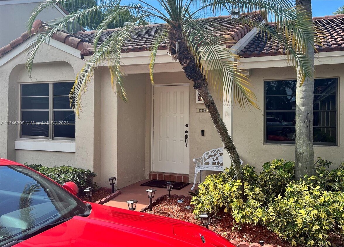 17256 NW 60th Ct, Hialeah, FL 33015 House Rental in Hialeah, FL