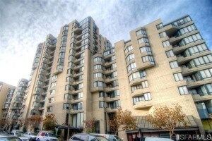 Foto del edificio - 900 Bush St