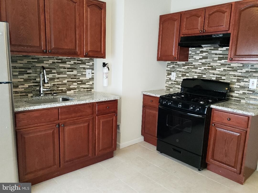 Foto principal - 125 Cooper Ave