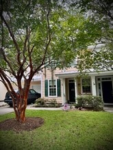 Building Photo - 58 Plumgrass St