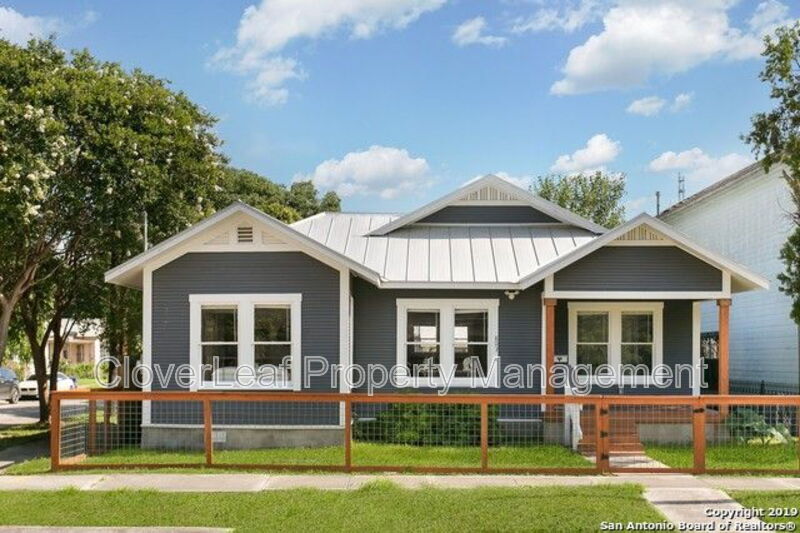Foto principal - 803 Burleson St