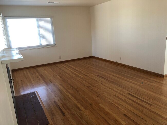 Living Room - 2186 San Rafael Ave
