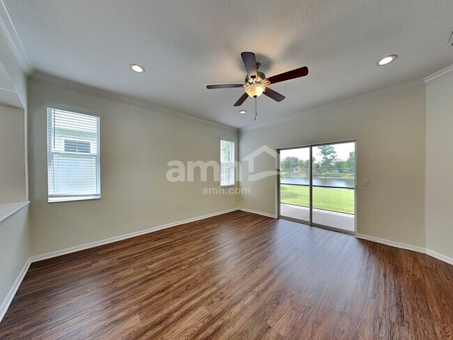 Foto del edificio - 6424 Orchard Oriole Ln