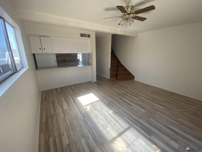 Foto del edificio - 2855 S 1st Ave