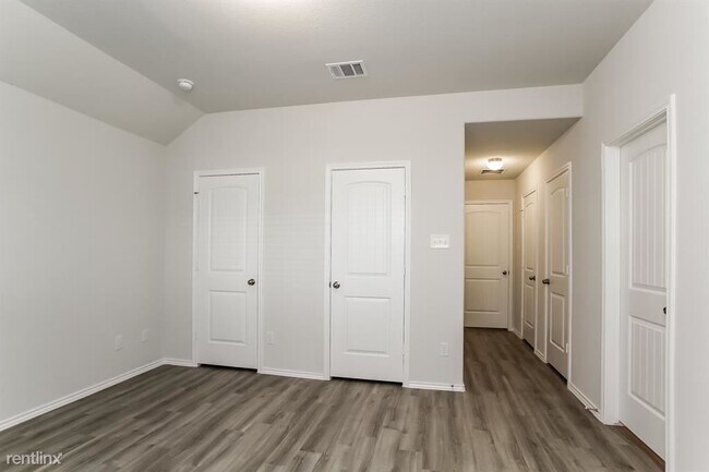 Building Photo - 4 br, 2 bath House - 22465 Clear Castle Dr