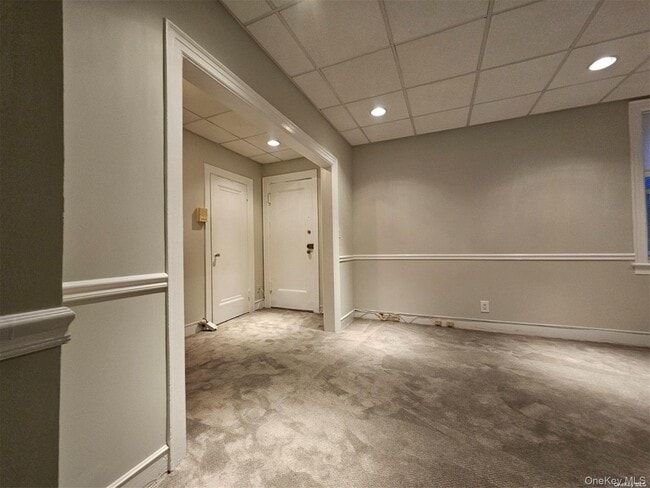 Building Photo - 30 Shipherd Ave