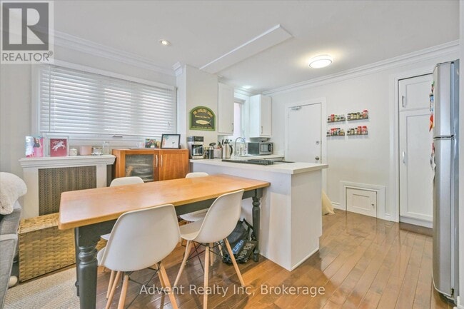 Building Photo - 63 Burnaby Blvd