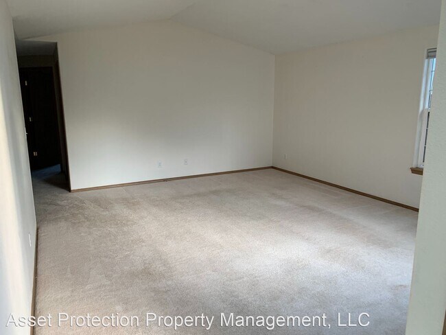 Building Photo - 3 br, 1.5 bath House - 1316 Bluegrass St SE
