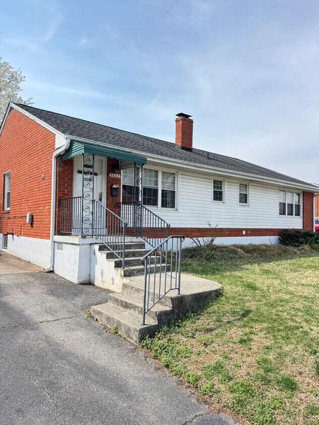 Malvern Road Duplex - Malvern Road Duplex