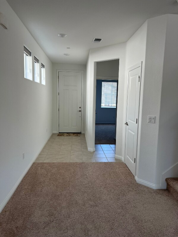 Building Photo - 244 Wooley Creek Way