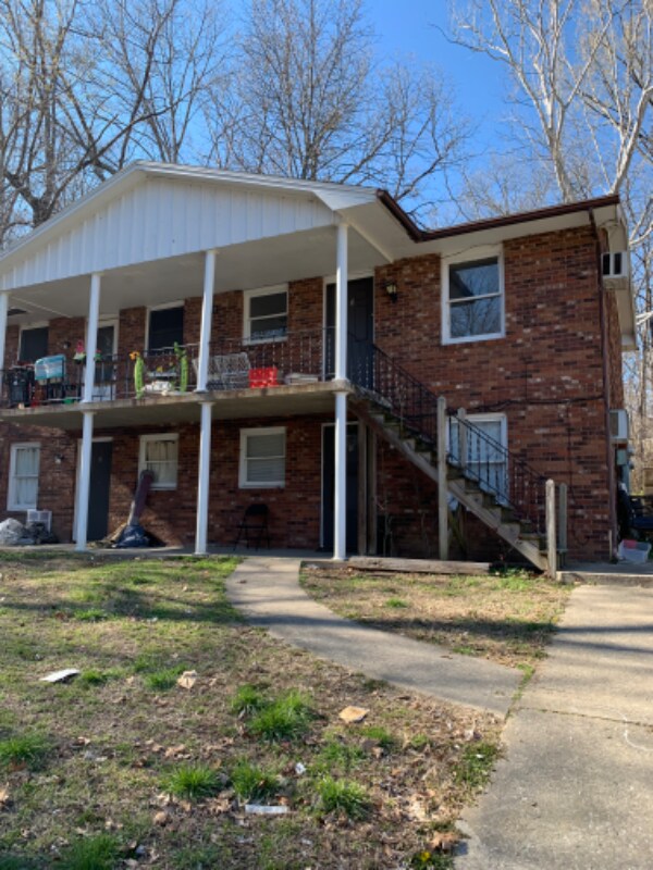 Primary Photo - 1112 Hidden Valley Dr