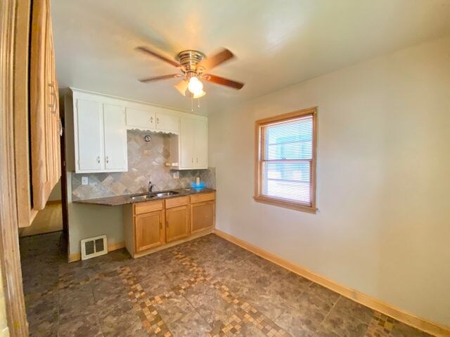 Building Photo - 2948 N 60th St