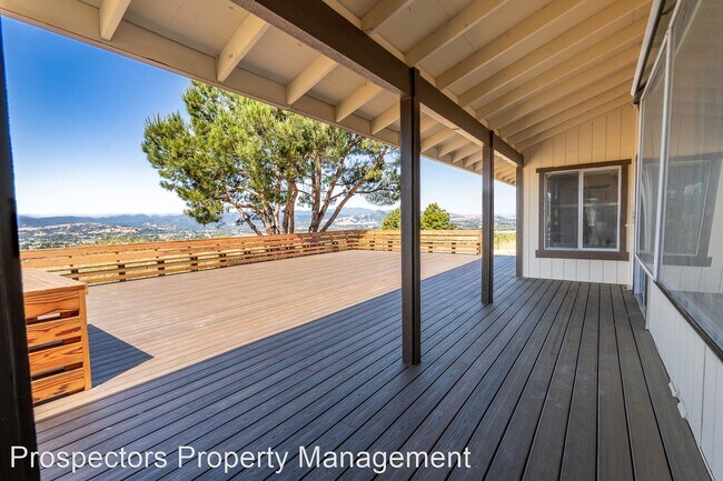 Foto del edificio - 4 br, 2 bath House - 2850 Paseo Robles