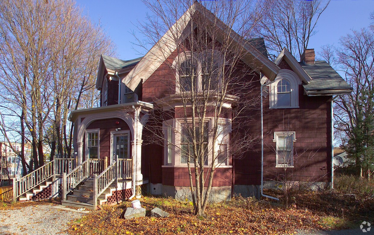 64 Fenno St, Quincy, MA 02170 Apartments in Quincy, MA