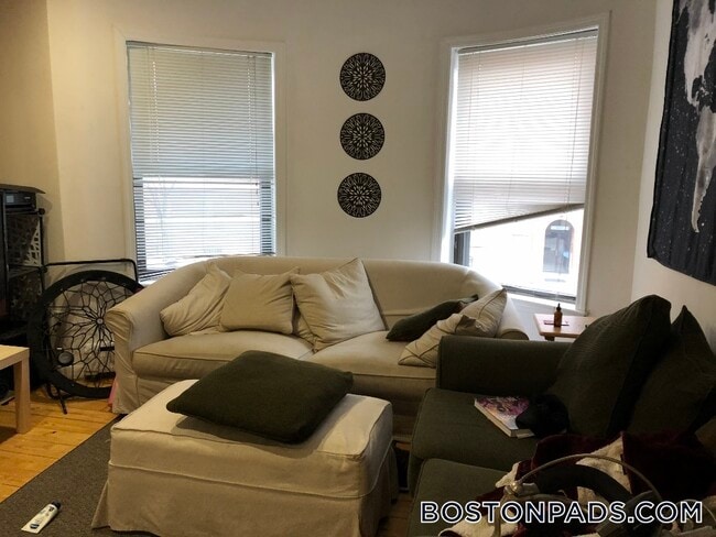 Building Photo - 610 Columbus Ave