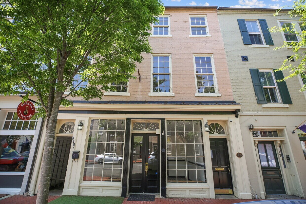 Foto principal - 710 Caroline St