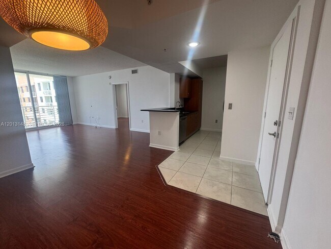 Foto del edificio - 2775 NE 187th St
