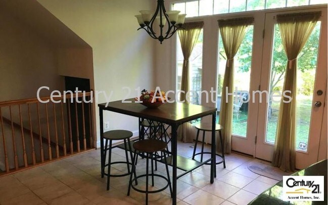 Foto del edificio - 9209 Treasure Oak Ct