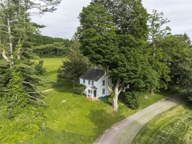 Building Photo - 11 Glen Arden Dr