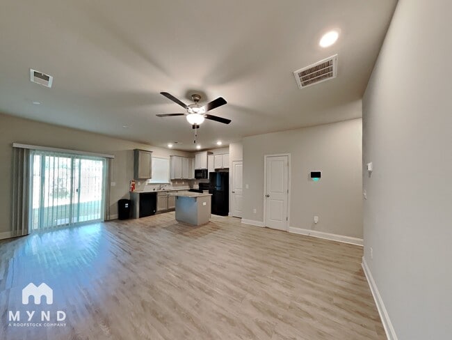 Foto del edificio - 3417 Sumersbe court