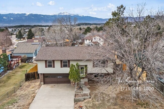 Building Photo - 1730 Hathaway Dr