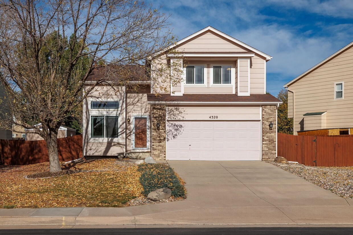 Foto principal - Beautiful 4 bedroom 2-story home in 80925