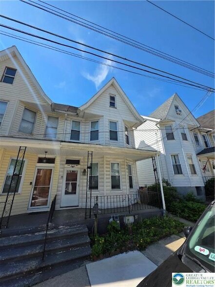 Building Photo - 816 Jackson St