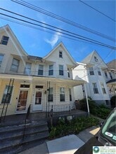 Building Photo - 816 Jackson St