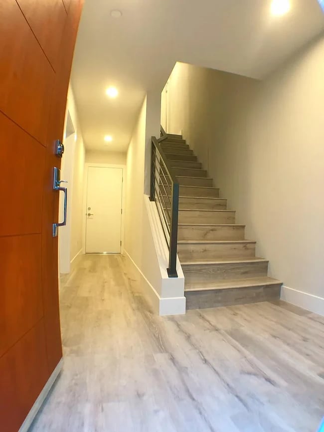 Building Photo - 8435 Tweedy Ln