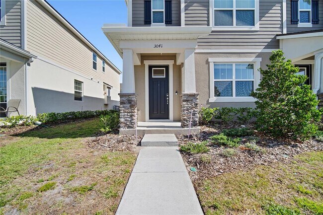 Foto del edificio - 3041 Douglas Fir Dr